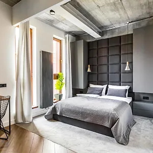 homewell-boutique-apartments-stare-miasto.poznan-hotels.com/