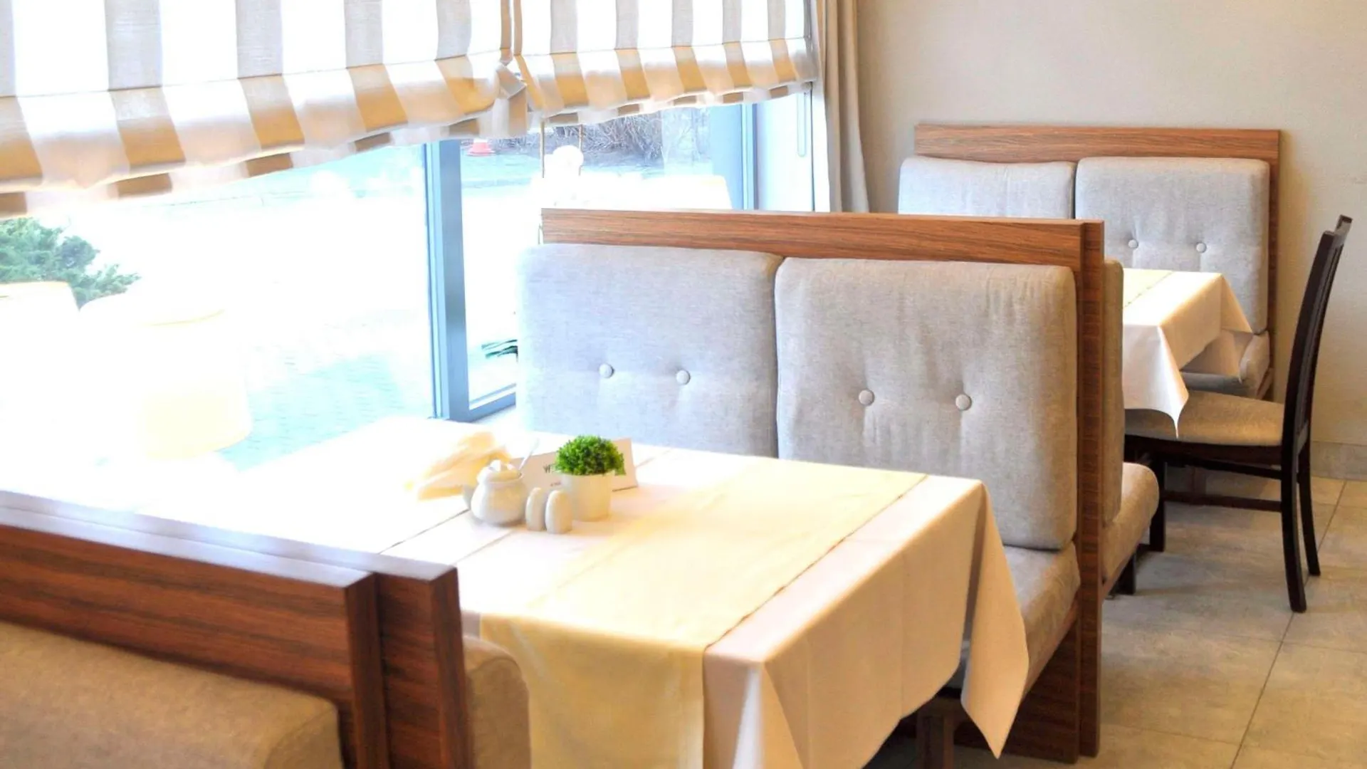 Hotel ibis Styles Warszawa West Mory 3*,