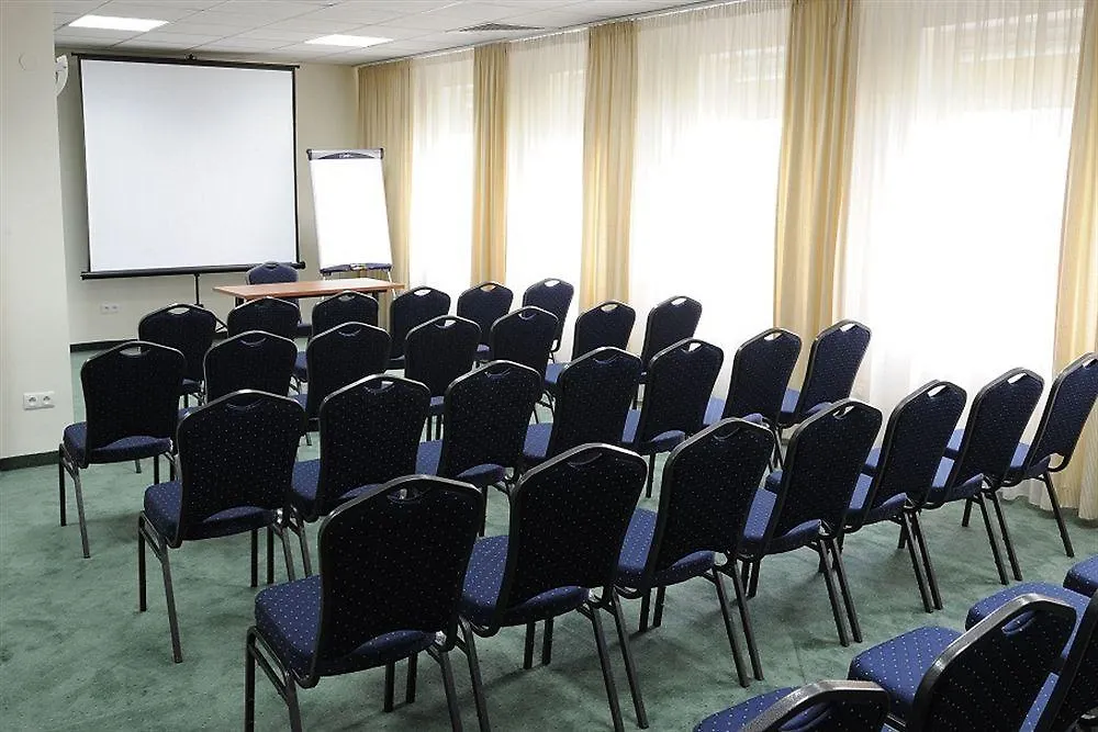Отель Ibis Styles Warszawa West Моры