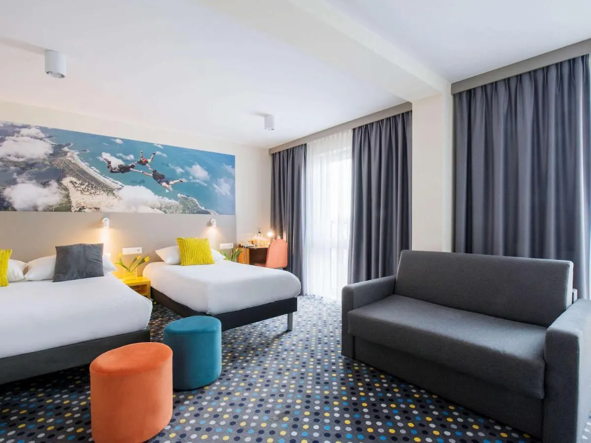 Отель Ibis Styles Warszawa West Моры