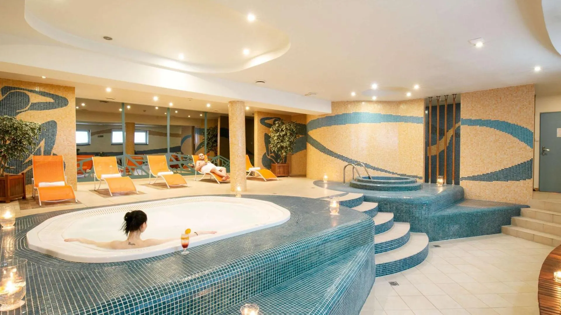 Отель Ibis Styles Warszawa West Моры